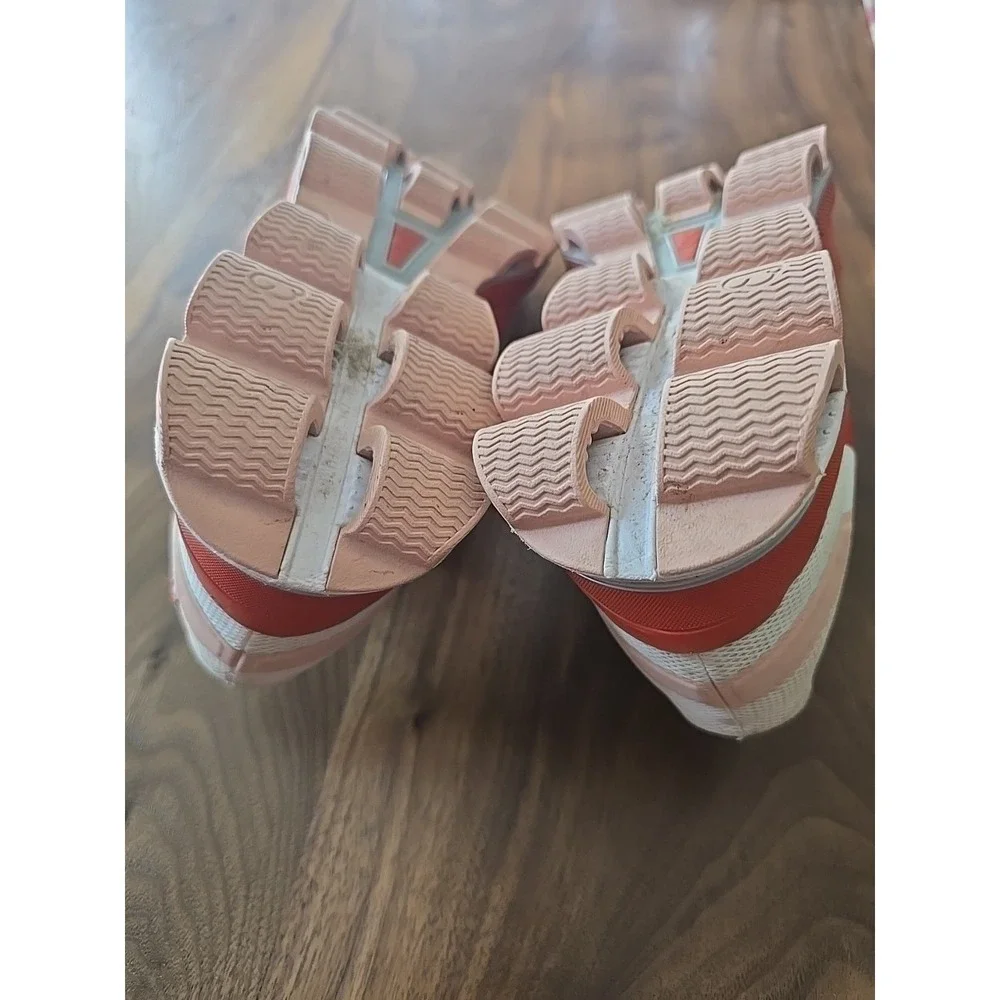 On Cloudsurfer Running Shoes Women‎ Size 8.5 Orange White Athletic Sneakers